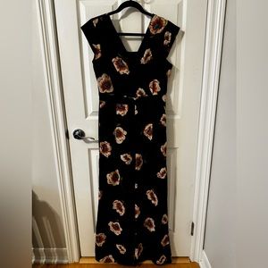 Blu Pepper floral jumpsuit in blue, size medium